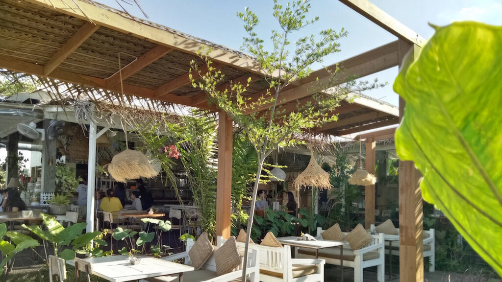 Outdoor dining area at Nook in Umalas Bali