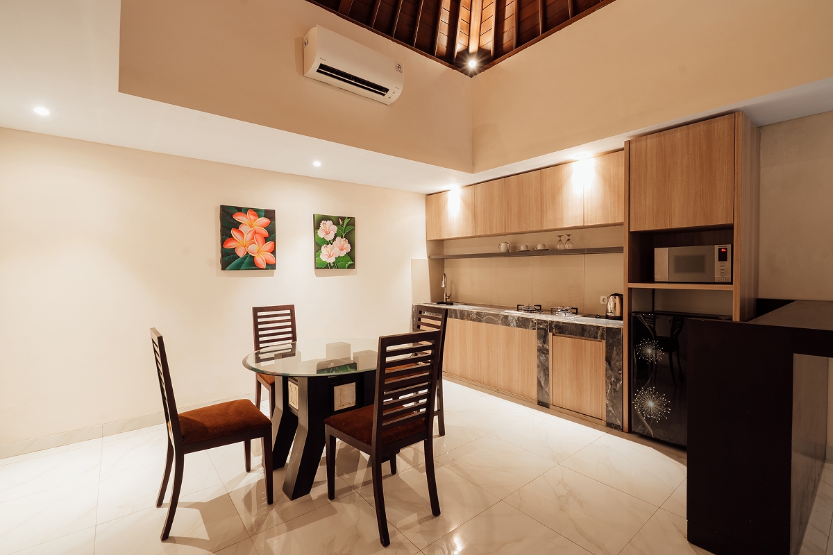 Villa dining area with kitchenette, The Bidadari Villas & Spa